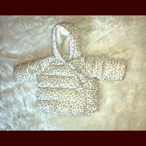 Baby Gap Girls Ivory Leopard Puffer Coat